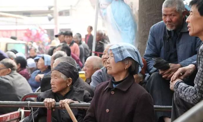 辣美食
，陕西美食八大怪顺口溜？图4