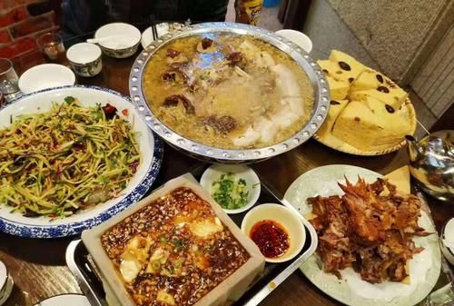 黑河美食
，黑河有什么特色小吃？图1